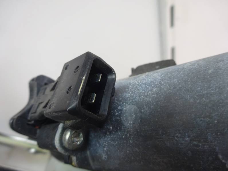 ELEVALUNAS DELANTERO DERECHO SEAT IBIZA 1999 1.9 TDI (90 CV)