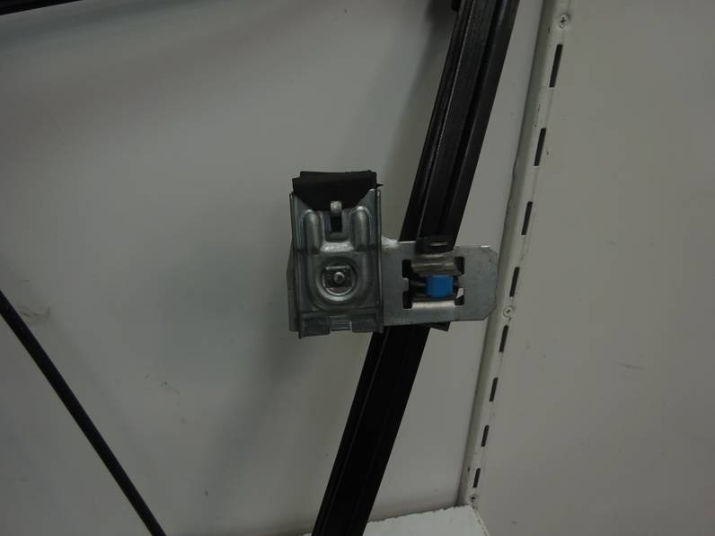 ELEVALUNAS DELANTERO IZQUIERDO SEAT IBIZA 1999 1.9 TDI (90 CV)