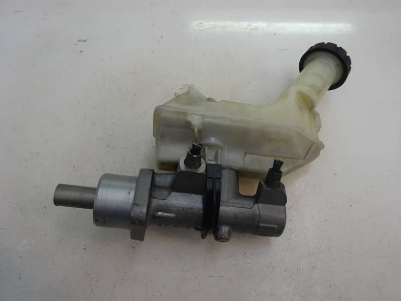 BOMBA FRENO RENAULT CLIO III 2012 1.6 16V (112 CV)