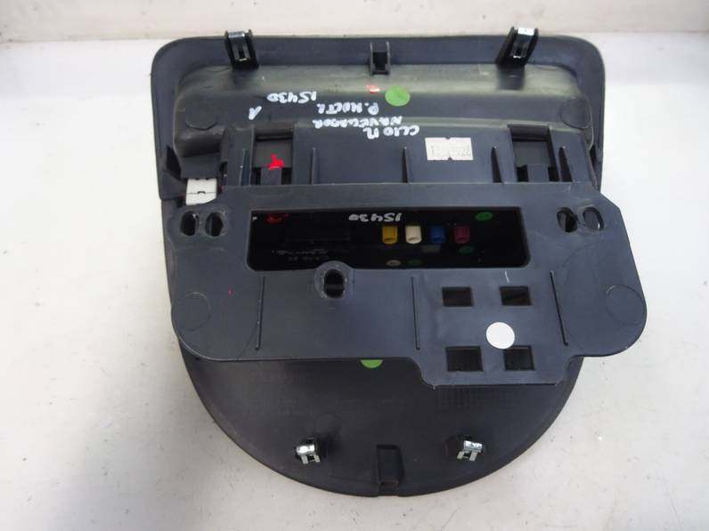 PANTALLA MULTIFUNCION RENAULT CLIO III 2012 1.6 16V (112 CV)