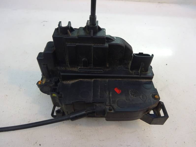 CERRADURA PUERTA DELANTERA DERECHA RENAULT CLIO III 2012 1.6 16V (112 CV)