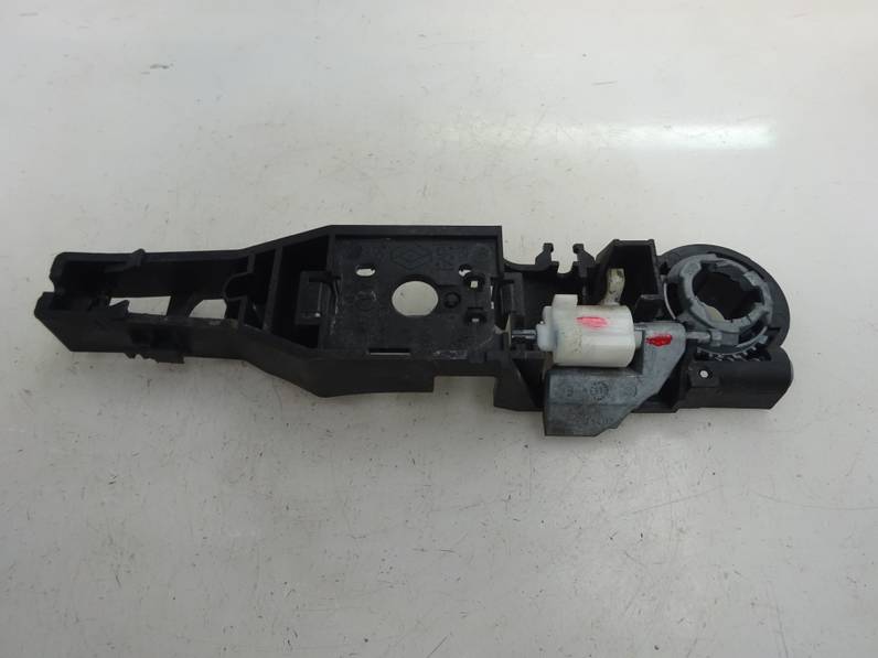 MANETA EXTERIOR TRASERA DERECHA RENAULT CLIO III 2012 1.6 16V (112 CV)