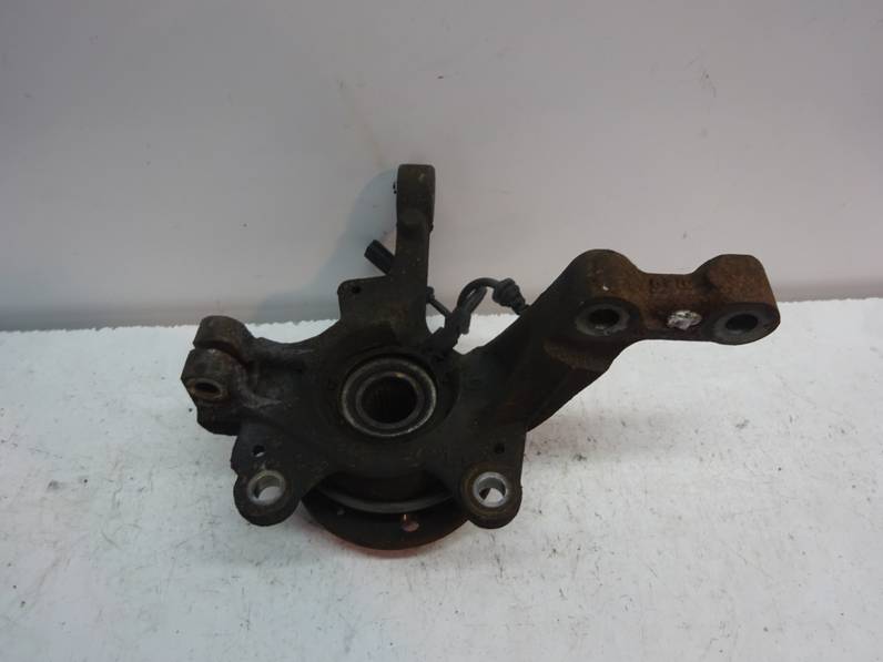 MANGUETA DELANTERA IZQUIERDA RENAULT CLIO III 2012 1.6 16V (112 CV)