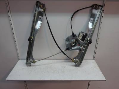 ELEVALUNAS DELANTERO IZQUIERDO RENAULT CLIO III 2012 1.6 16V (112 CV)