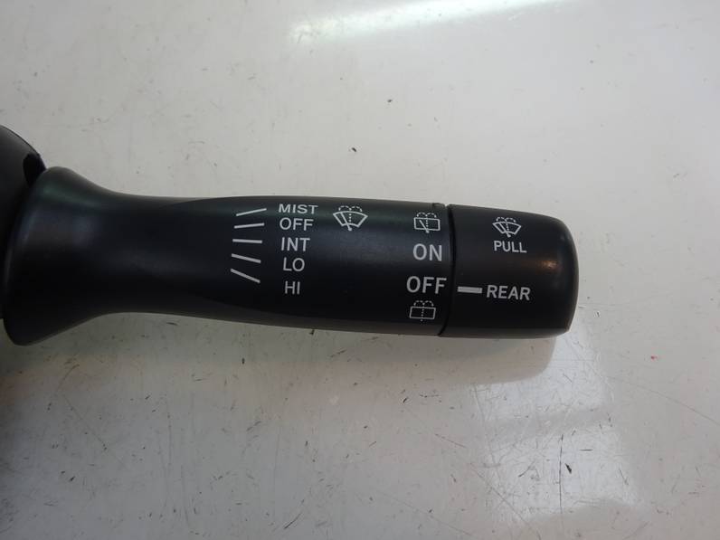 MANDO LIMPIA TOYOTA YARIS 2006 1.3 (87 CV)