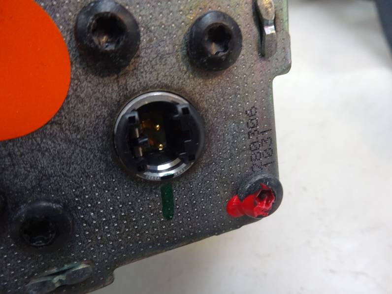 CINTURON SEGURIDAD DELANTERO DERECHO TOYOTA YARIS 2006 1.3 (87 CV)