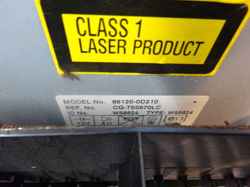 SISTEMA AUDIO RADIO CD TOYOTA YARIS 2006 1.3 (87 CV)