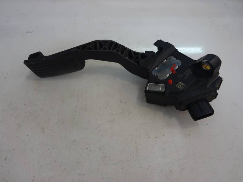 POTENCIOMETRO PEDAL TOYOTA YARIS 2006 1.3 (87 CV)