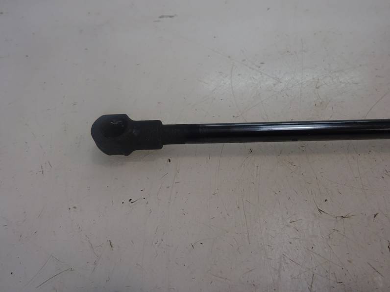 AMORTIGUADOR MALETERO PORTON TOYOTA YARIS 2006 1.3 (87 CV)