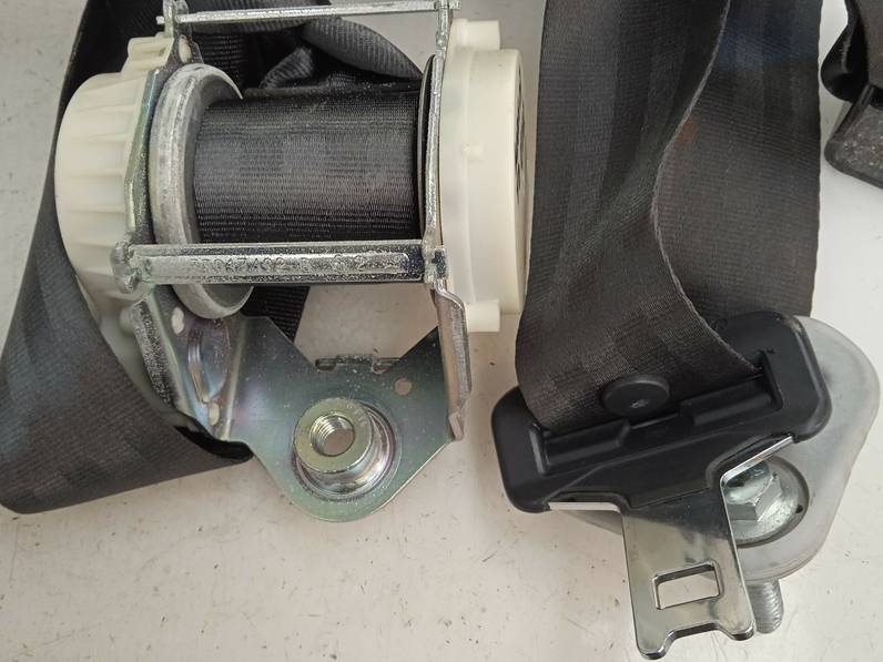 CINTURON SEGURIDAD TRASERO DERECHO RENAULT MODUS 2007 1.2 16V (75 CV)