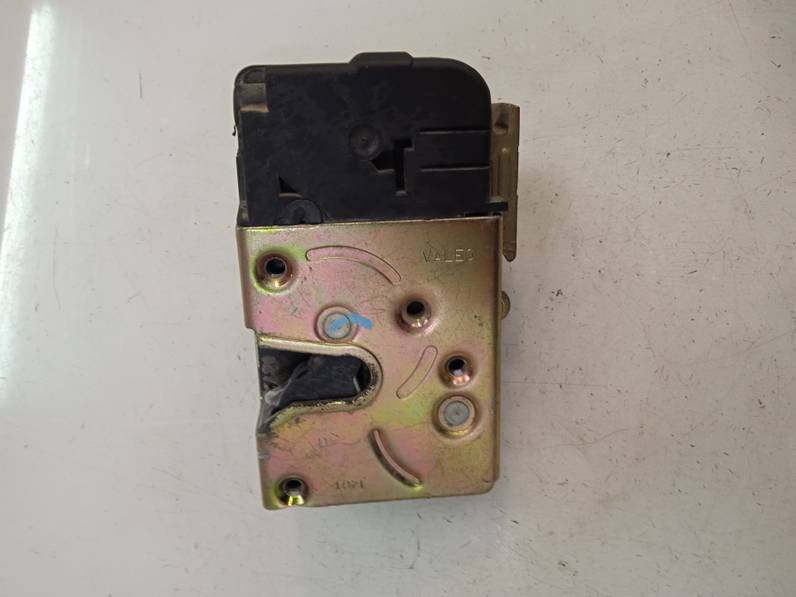 CERRADURA PUERTA DELANTERA DERECHA CITROEN XSARA BERLINA 2001 2.0 HDI (109 CV)