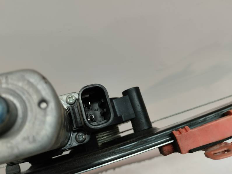 ELEVALUNAS DELANTERO DERECHO FIAT PUNTO BERLINA 2007 1.4 (95 CV)