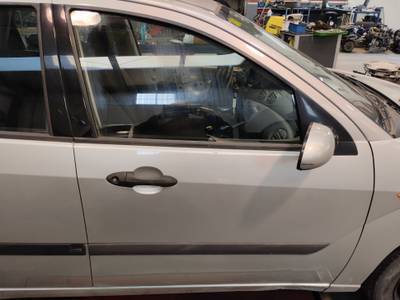 PUERTA DELANTERA DERECHA FORD FOCUS BERLINA 2002 1.8 TDDI TURBODIESEL (90 CV)