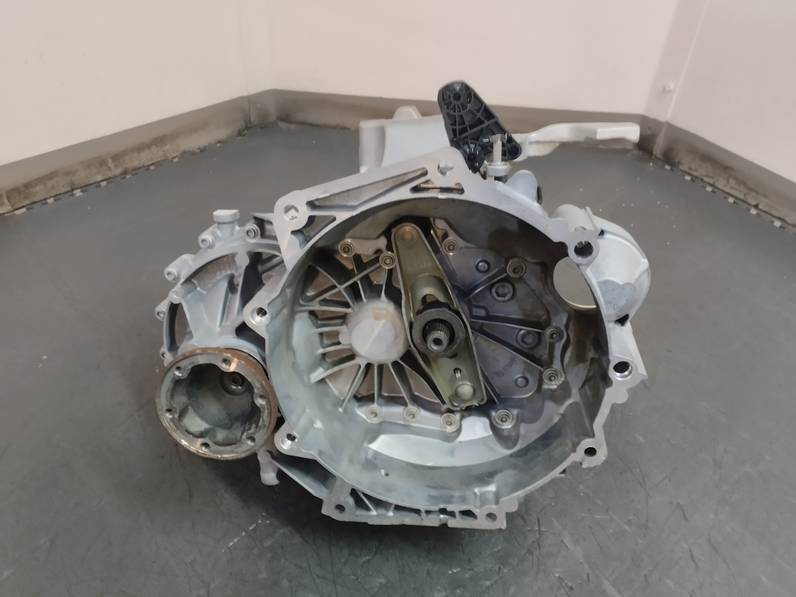 CAJA CAMBIOS SEAT LEON 2020 1.5 16V TSI ACT (131 CV)