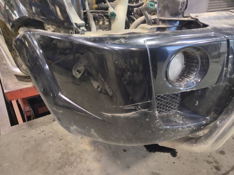 PARAGOLPES DELANTERO HYUNDAI TUCSON 2005 2.0 CRDI (113 CV)