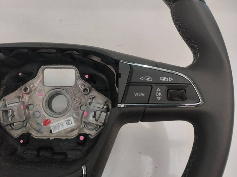 VOLANTE SEAT LEON 2020 1.5 16V TSI ACT (131 CV)