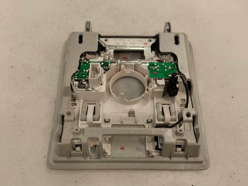 LUZ INTERIOR SEAT LEON 2020 1.5 16V TSI ACT (131 CV)