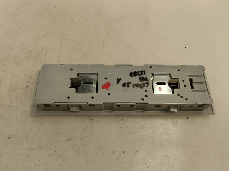 LUZ INTERIOR SEAT LEON 2020 1.5 16V TSI ACT (131 CV)