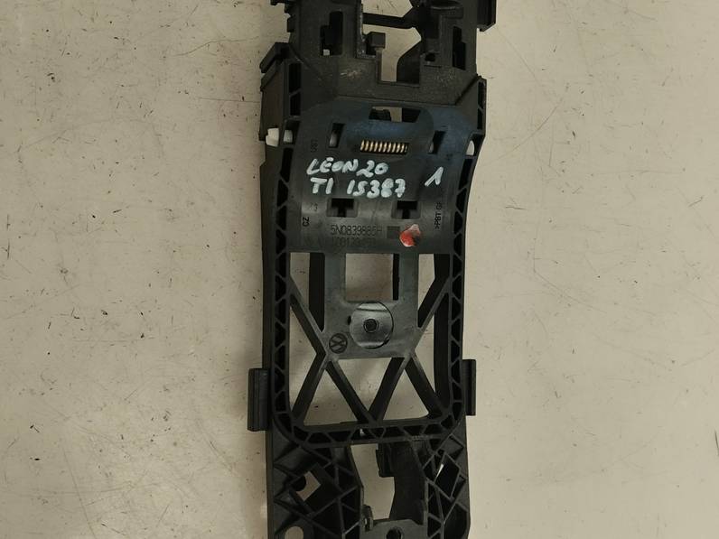 MANETA EXTERIOR TRASERA IZQUIERDA SEAT LEON 2020 1.5 16V TSI ACT (131 CV)