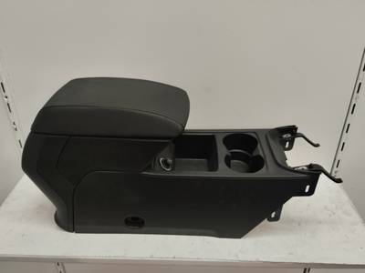 APOYABRAZOS CENTRAL SEAT LEON 2020 1.5 16V TSI ACT (131 CV)