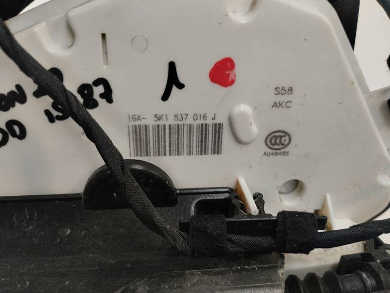 CERRADURA PUERTA DELANTERA DERECHA SEAT LEON 2020 1.5 16V TSI ACT (131 CV)