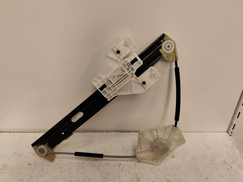 ELEVALUNAS TRASERO DERECHO SEAT LEON 2020 1.5 16V TSI ACT (131 CV)