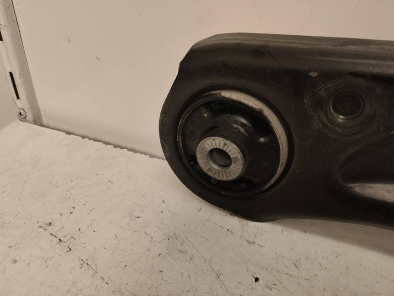 BRAZO SUSPENSION INFERIOR DELANTERO IZQUIERDO SEAT LEON 2020 1.5 16V TSI ACT (131 CV)