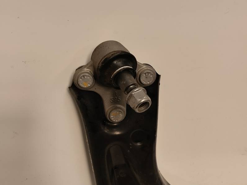 BRAZO SUSPENSION INFERIOR DELANTERO DERECHO SEAT LEON 2020 1.5 16V TSI ACT (131 CV)