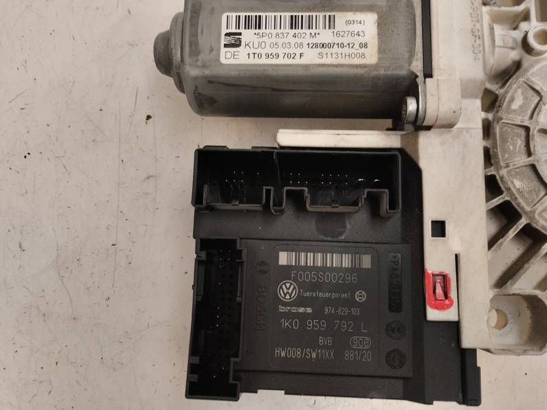 MOTOR ELEVALUNAS DELANTERO DERECHO SEAT ALTEA 2009 1.9 TDI (105 CV)