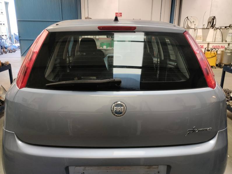 PORTON TRASERO FIAT PUNTO BERLINA 2007 1248 (90CV)