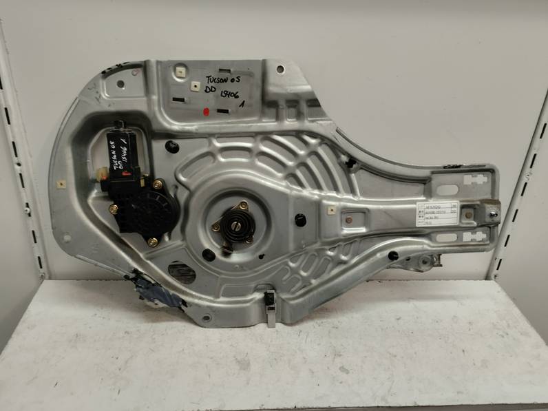 ELEVALUNAS DELANTERO DERECHO HYUNDAI TUCSON 2005 2.0 CRDI (113 CV)