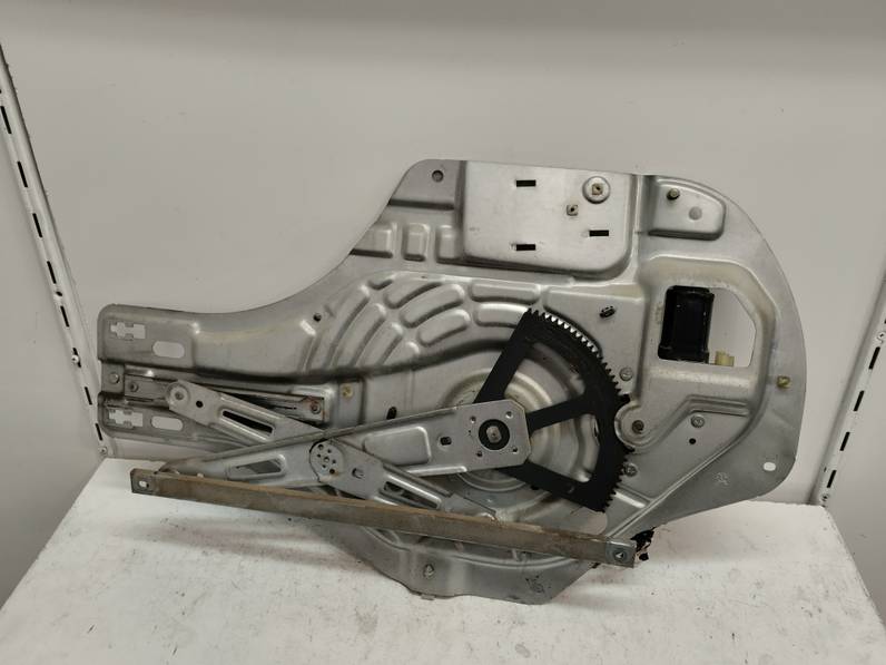 ELEVALUNAS DELANTERO DERECHO HYUNDAI TUCSON 2005 2.0 CRDI (113 CV)