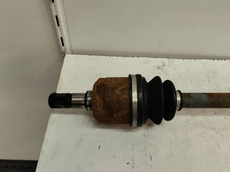 TRANSMISION TRASERA IZQUIERDA HYUNDAI TUCSON 2005 2.0 CRDI (113 CV)