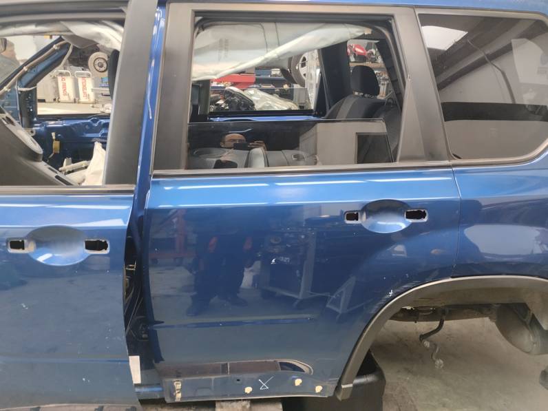 PUERTA TRASERA IZQUIERDA NISSAN X TRAIL 2008 2.0 DCI TURBODIESEL (150 CV)