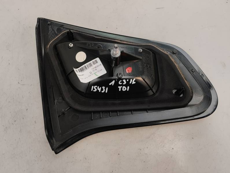 PILOTO TRASERO DERECHO CITROEN C3 2016 1.2 12V VTI / PURETECH (82 CV)