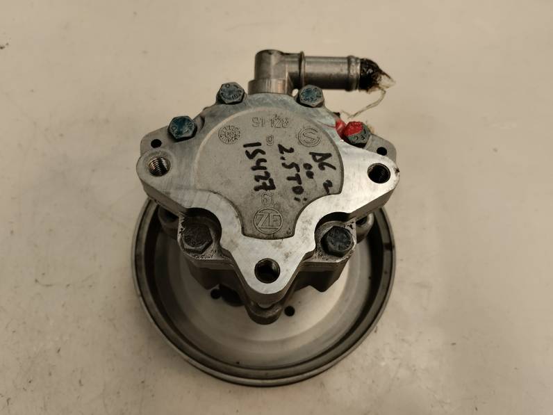 BOMBA DIRECCION AUDI A6 BERLINA 2000 2.5 V6 24V TDI (180 CV)