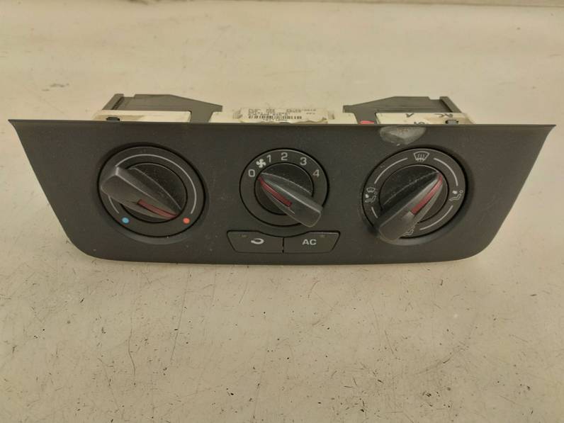 MANDO CALEFACCION AIRE ACONDICIONADO SEAT IBIZA 2010 1.2 12V (60 CV)