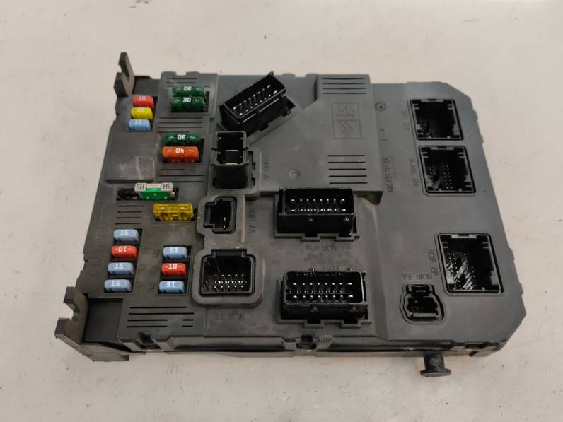 CAJA RELES FUSIBLES CITROEN XSARA PICASSO 2008 1.6 16V HDI (90 CV)