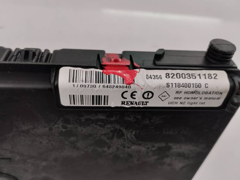 CAJA RELES FUSIBLES RENAULT SCENIC II 2005 1.9 DCI D (120 CV)