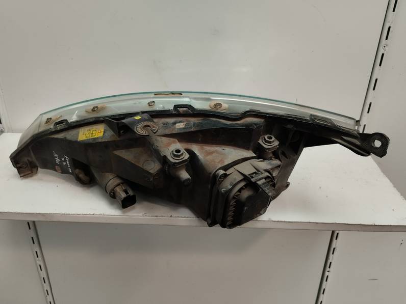 FARO DERECHO FORD FOCUS BERLINA 2000 1.8 TDDI TURBODIESEL (90 CV)