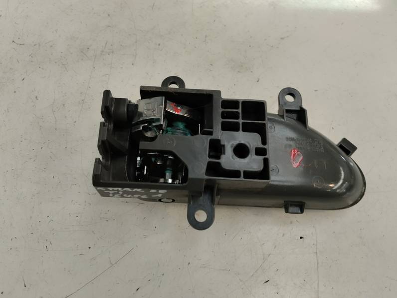 MANETA INTERIOR TRASERA IZQUIERDA NISSAN X TRAIL 2008 2.0 DCI TURBODIESEL (150 CV)