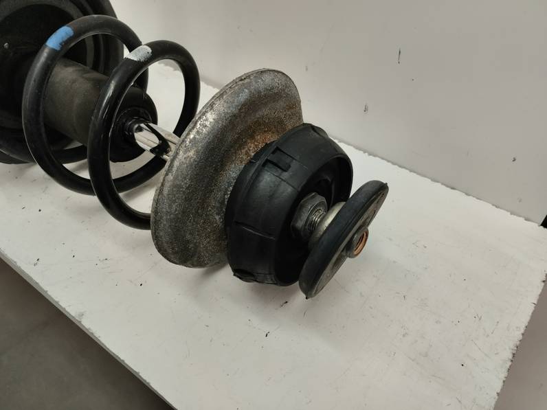 AMORTIGUADOR DELANTERO IZQUIERDO RENAULT TWINGO 2011 1.5 DCI D FAP (75 CV)