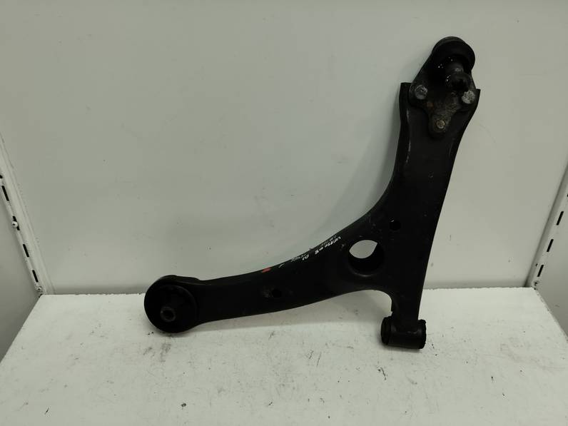 BRAZO SUSPENSION INFERIOR DELANTERO IZQUIERDO TOYOTA COROLLA VERSO 2008 1.8 16V (129 CV)