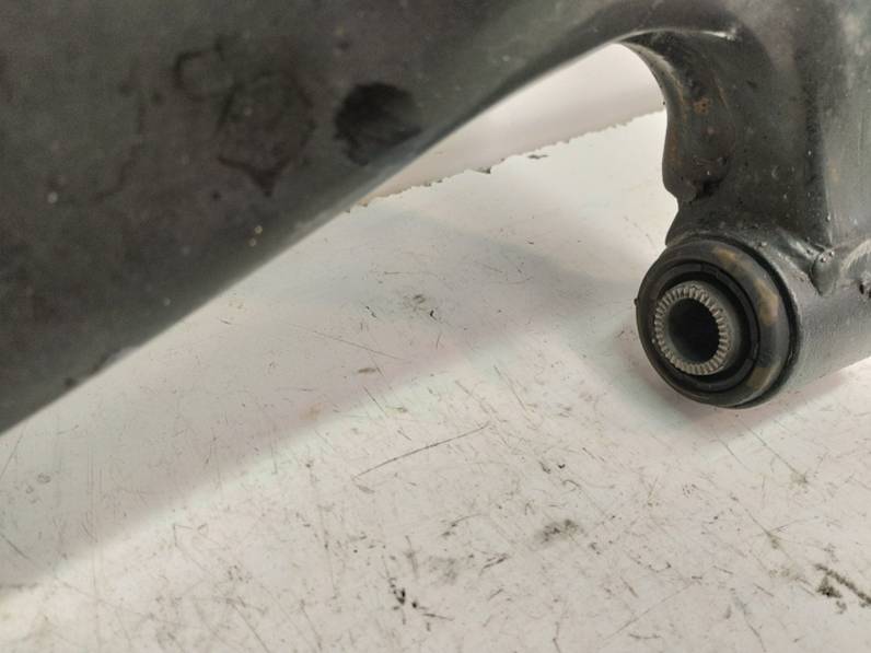 BRAZO SUSPENSION INFERIOR DELANTERO IZQUIERDO TOYOTA COROLLA VERSO 2008 1.8 16V (129 CV)