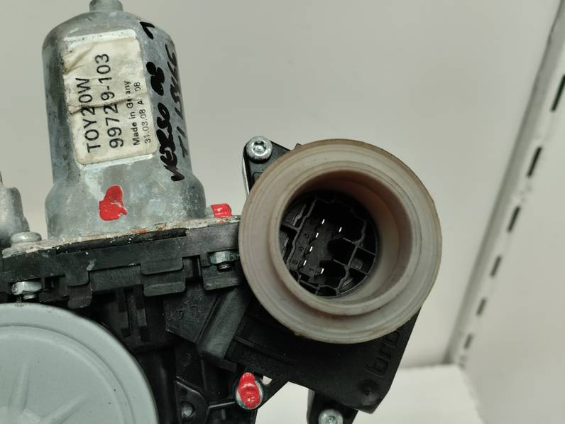 ELEVALUNAS TRASERO IZQUIERDO TOYOTA COROLLA VERSO 2008 1.8 16V (129 CV)