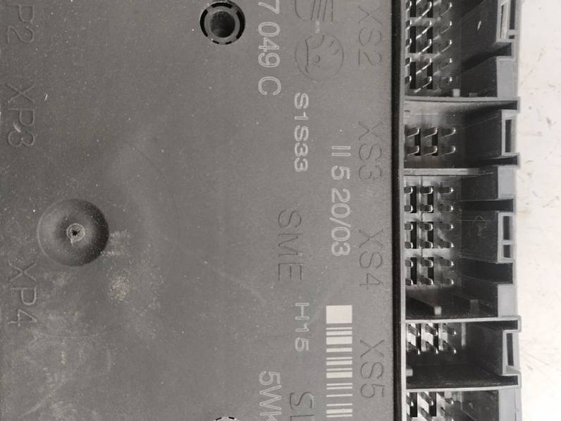 CAJA RELES FUSIBLES SEAT CORDOBA BERLINA 2003 1.9 SDI (64 CV)