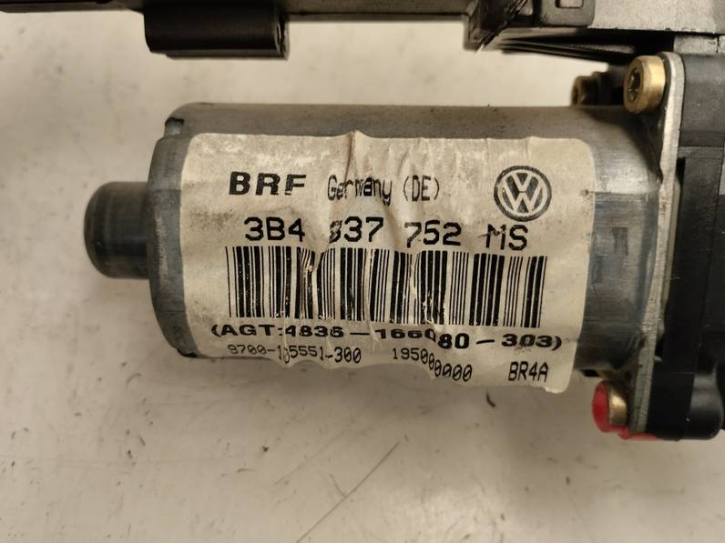 MOTOR ELEVALUNAS DELANTERO DERECHO VOLKSWAGEN PASSAT BERLINA 2004 1.9 TDI (131 CV)