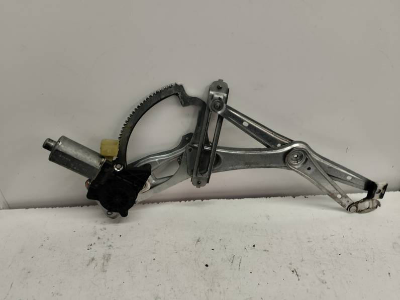 ELEVALUNAS DELANTERO DERECHO MERCEDES CLASE E BERLINA 1998 2.4 V6 18V (170 CV)