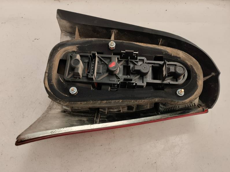 PILOTO TRASERO IZQUIERDO MERCEDES CLASE A 1999 1.7 CDI D (90 CV)