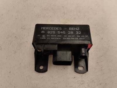 CAJA PRECALENTAMIENTO MERCEDES CLASE A 1999 1.7 CDI D (90 CV)